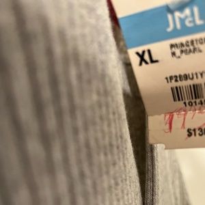 J McLaughlin V neck sweater